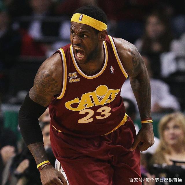 开云体育-关于詹姆斯回归赛场，败北首场状态亮眼，西班牙队观众沸腾！的信息